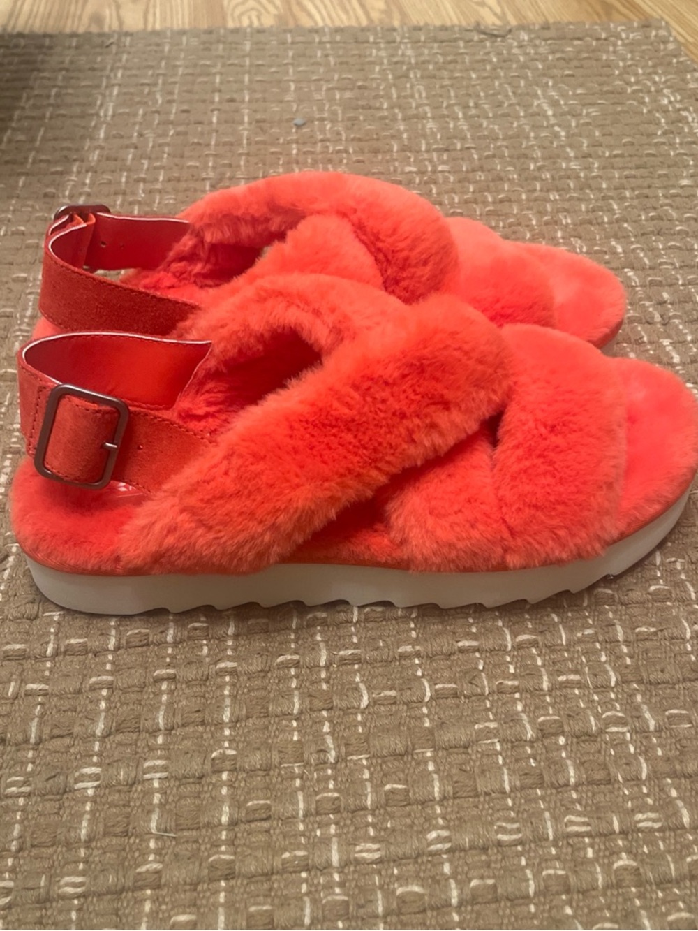 Koolaburra ugg Fuzzy Cross-Strap Sandals in Coral-Red